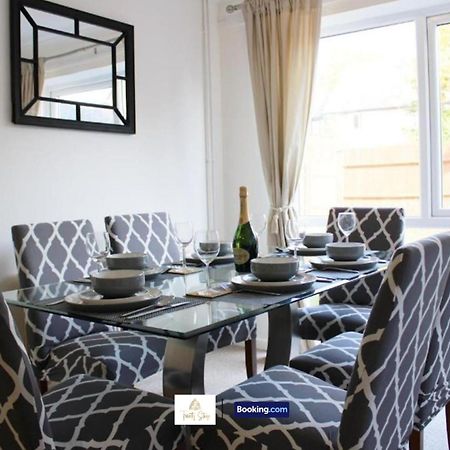 4 Bedroom House With Parking Near City Centre By Trinity Stays Short Lets & Serviced Accommodation Cambridge Eksteriør bilde